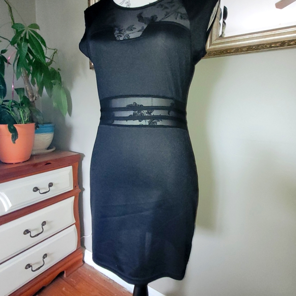 Liv a Girl dress new sz L